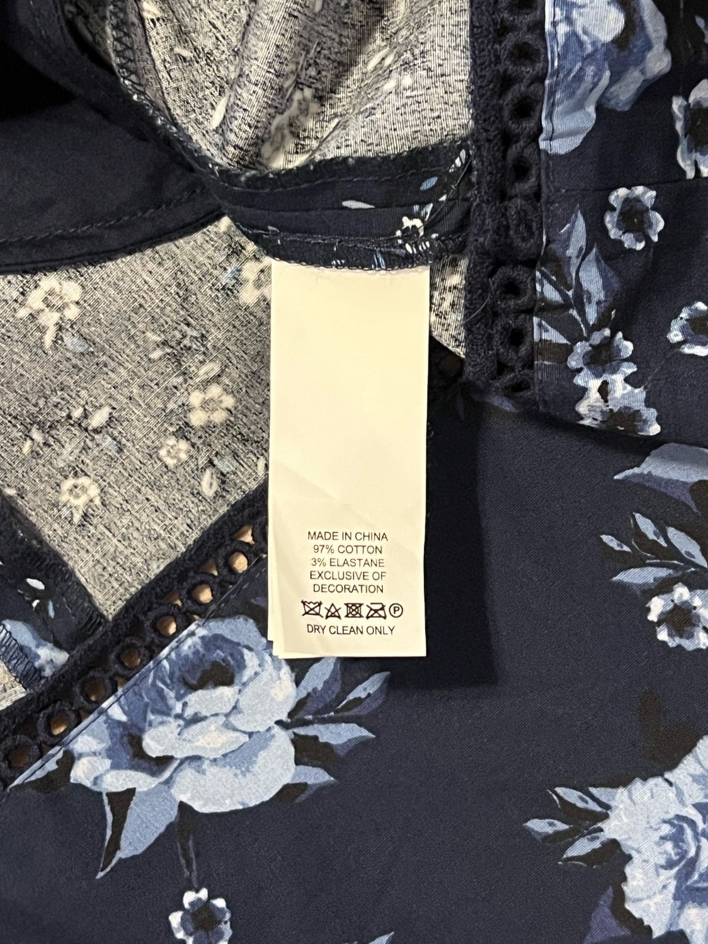 Kate Spade Prairie Rose Fit & Flare‎ Dress V Neck Navy Floral Lace Trim Size 0 - Picture 12 of 12